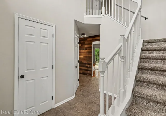 image of 7926 Forest Creek Ct, Whitmore Lake, MI 48189 | MLS# 20261061509