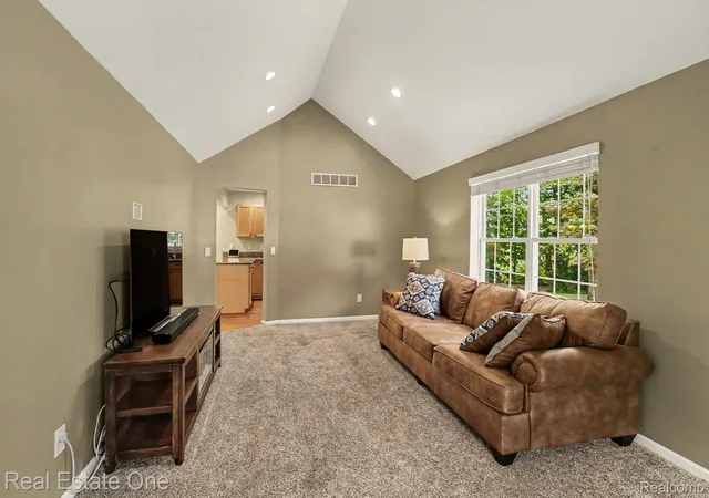 image of 7926 Forest Creek Ct, Whitmore Lake, MI 48189 | MLS# 20261061509