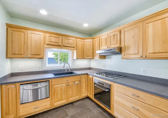 Photo 2 of Single family home for sale at 15852 Lola Dr, Redford, MI 48239 | MLS# 20261061516 | Listing updated on 2026-09-01