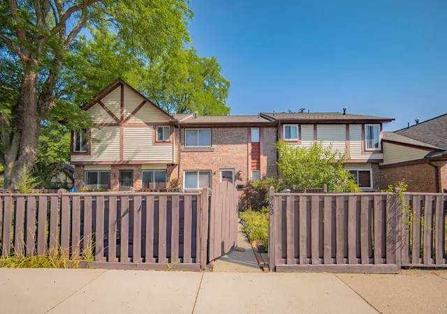 2nd image of 963 Terrace Ln N, Ypsilanti Charter Township Washtenaw, MI 48198 | MLS# 81026040637