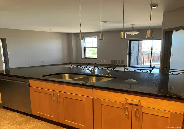 4th image of 500 E Michigan Ave #401, Lansing, MI 48912 | MLS# 20261061521