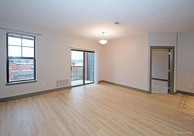 5th image of 500 E Michigan Ave #401, Lansing, MI 48912 | MLS# 20261061521