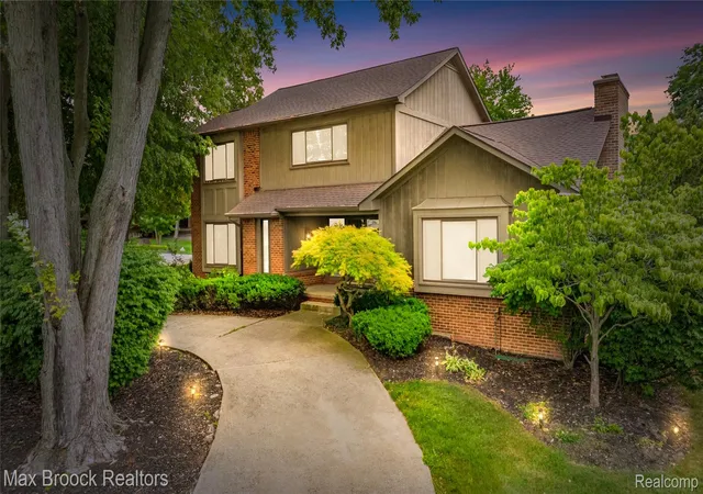 1st image of 3846 Spanish Oaks Dr, West Bloomfield, MI 48323 | MLS# 20261061523