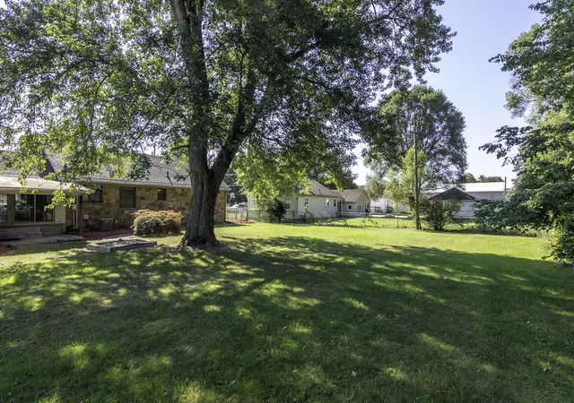 33rd image of 55132 M 51 N, Dowagiac, MI 49047 | MLS# 66026040644