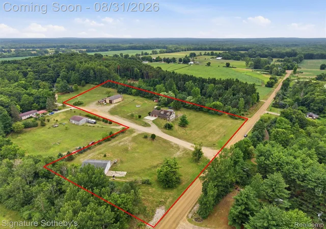 Photo 3 of Single family home for sale at 6164 Willits Rd, Deerfield Township Lapeer, MI 48435 | MLS# 20261061535 | Listing updated on 2026-08-31
