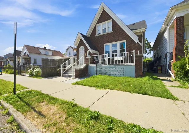 3rd image of 5127 Harold St, Hamtramck, MI 48212 | MLS# 20261061542