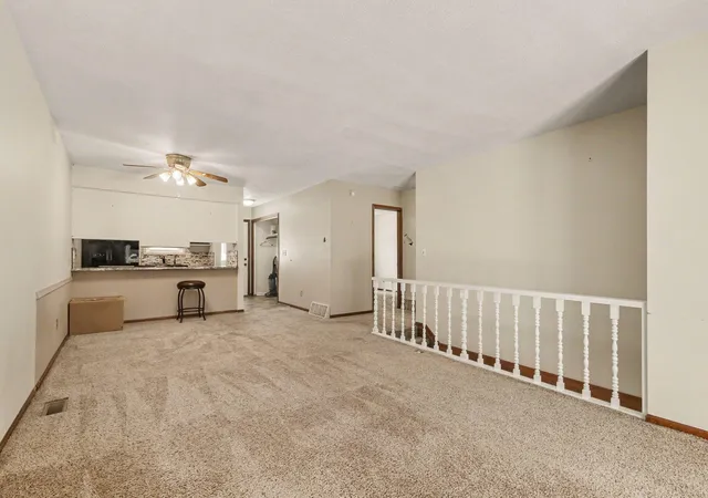 Listing Photo 5 - Condo for sale in building located at 3962 Monte Carlo Ct Se, Kent, MI 49512 - Unit #9