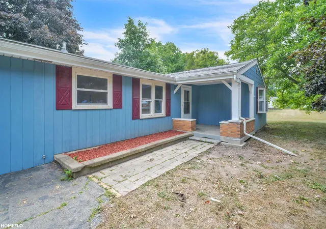 3rd image of 1762 Copas Rd, Owosso, MI 48867 | MLS# 61050217448