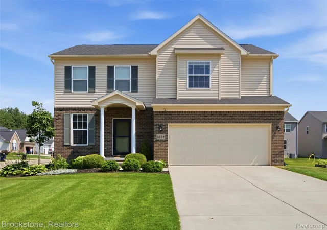 2nd image of 2268 Crystal Crossing Dr, Howell, MI 48843 | MLS# 20261061560