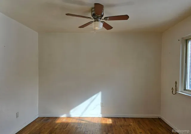 3rd image of 18251 Santa Ann Ave, Lathrup Village, MI 48076 | MLS# 20261061564