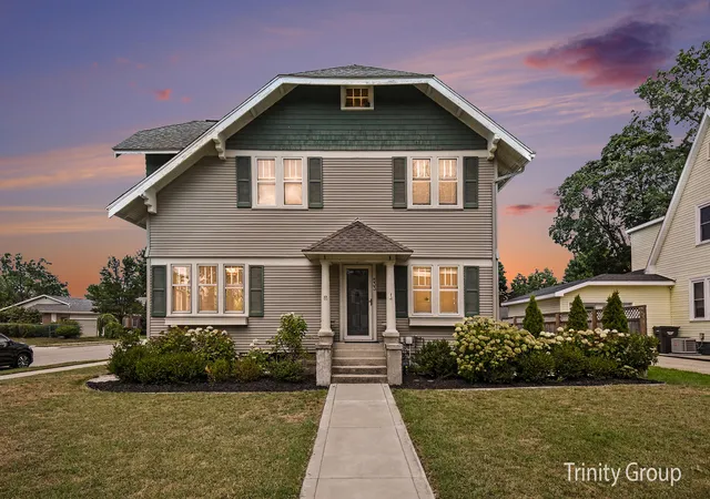 1st image of 533 E Central Ave, Zeeland, MI 49464 | MLS# 65026040672