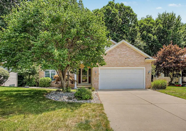 1st image of 3015 S Wood Dale Dr, Summit Township Jackson, MI 49203 | MLS# 55026040671