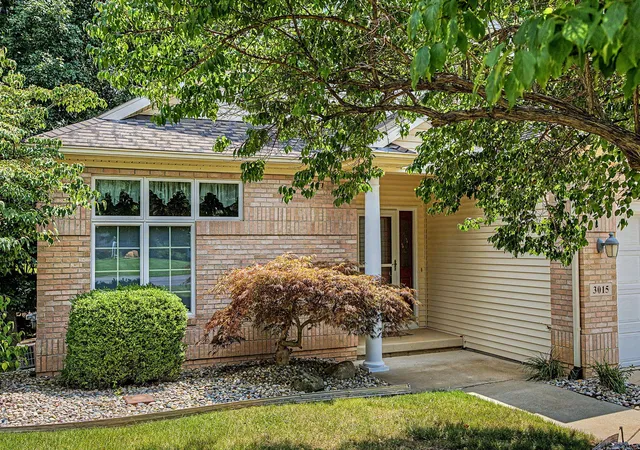 3rd image of 3015 S Wood Dale Dr, Summit Township Jackson, MI 49203 | MLS# 55026040671