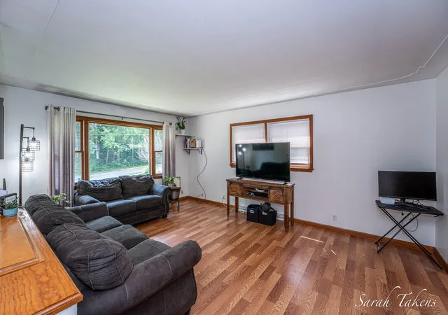 4th image of 3860 E Pontaluna Rd, Fruitport, MI 49415 | MLS# 65026040669