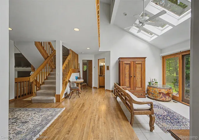 2nd image of 11349 Philway St Ct, Brighton, MI 48114 | MLS# 20261061574