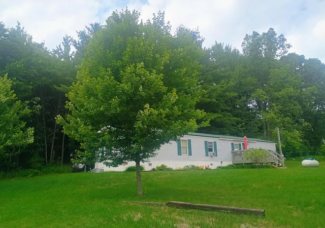 5th image of 18222 Us-10, Hersey, MI 49639 | MLS# 72026040686