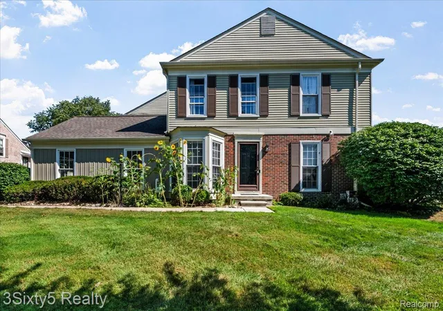 Photo 2 of Condo for sale at 1189 Pine Ridge Ct, Rochester Hills, MI 48306 | MLS# 20261061612 | Listing updated on 2026-09-12