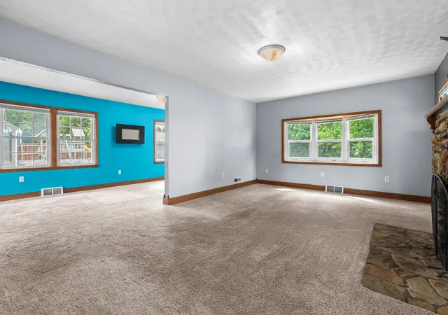 Photo 3 of Single family home for sale at 140 Wattles Rd N, Battle Creek, MI 49014 | MLS# 66026040701 | Listing updated on 2026-09-15
