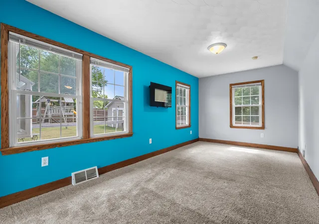 Photo 4 of Single family home for sale at 140 Wattles Rd N, Battle Creek, MI 49014 | MLS# 66026040701 | Listing updated on 2026-09-15