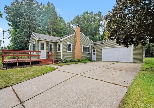 Photo 1 of Sale Pending at 10213 Rexford Rd, Grass Lake, MI 49240 | MLS# 20261061631 | Listing updated on 2026-09-09