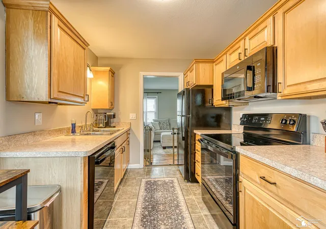 image of 411 Center Dr, Tecumseh, MI 49286 | MLS# 57050217474