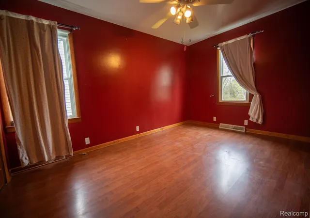 Photo 4 of Single family home for sale at 4355 Lapeer Rd, Burton, MI 48509 | MLS# 20261061655 | Listing updated on 2026-10-08