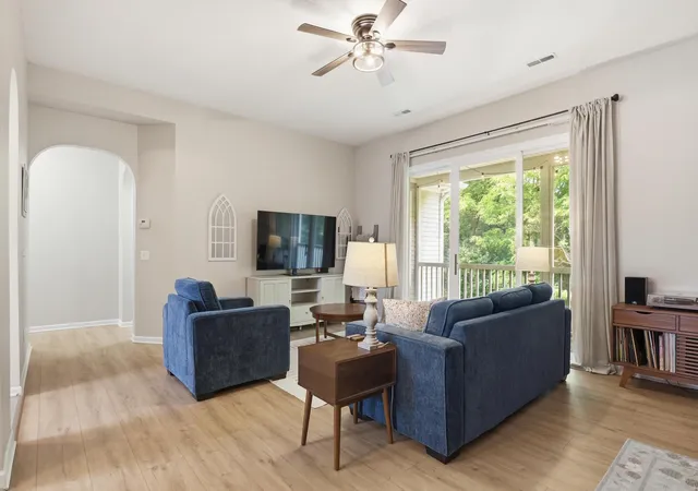 Photo 3 of Condo for sale at 2946 Hunley Dr, Ann Arbor, MI 48105 | MLS# 81026040718 | Listing updated on 2026-08-25