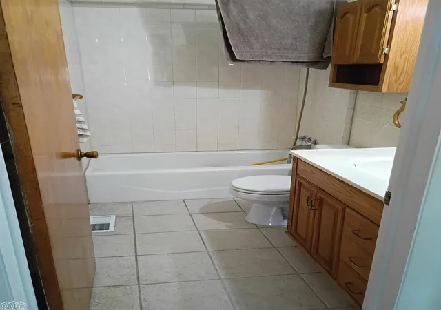 18th image of 206 Degurse Ave, Marine City, MI 48039 | MLS# 58050217475