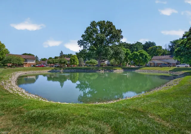 Listing Photo 2 - Condo for sale in building located at 68260 Rosewood Ln, Richmond, MI 48062