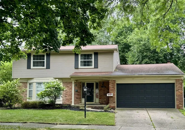 Photo 1 of Sale Pending at 1684 Lexington St, Plymouth, MI 48170 | MLS# 20261061668 | Listing updated on 2026-09-13
