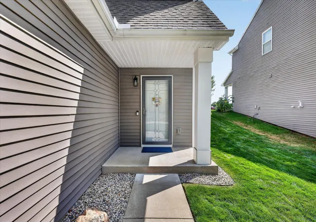 Photo 4 of Single family home for sale at 1314 Highland Hl, Lowell, MI 49331 | MLS# 65026040727 | Listing updated on 2026-09-16