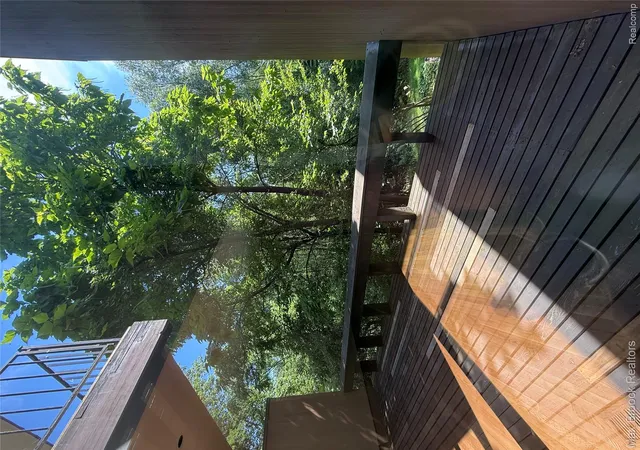 Photo 14 of Condo for sale at 32690 Ravine Dr, Franklin, MI 48025 | MLS# 20261061687 | Listing updated on 2026-08-10