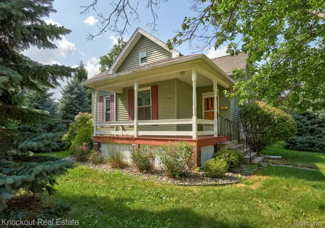Photo 1 of Sale Pending at 2502 Stobbe St, Saginaw, MI 48602 | MLS# 20261061691 | Listing updated on 2026-09-17
