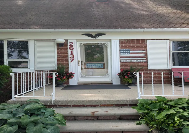 Photo 2 of Single family home for sale at 26137 Joy Rd, Dearborn Heights, MI 48127 | MLS# 81026040733 | Listing updated on 2026-08-26