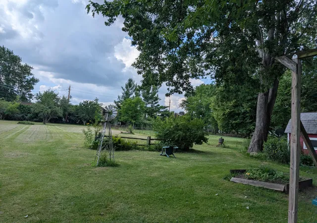 Photo 4 of Single family home for sale at 26137 Joy Rd, Dearborn Heights, MI 48127 | MLS# 81026040733 | Listing updated on 2026-08-26