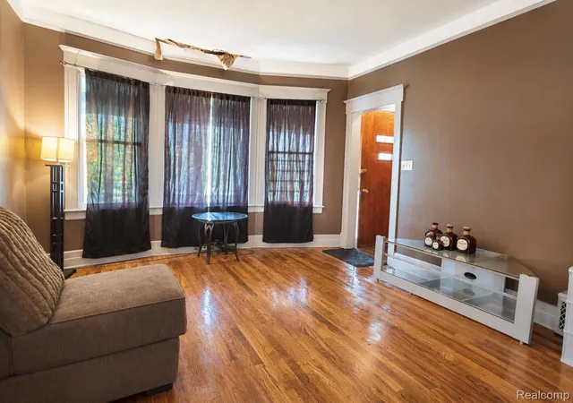 Photo 3 of Single family home for sale at 4618 Bewick St, Detroit, MI 48214 | MLS# 20261061692 | Listing updated on 2026-09-08