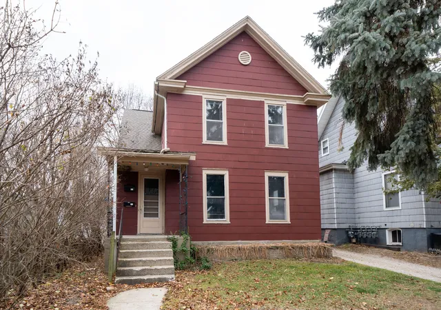 image of 541 Coit Ave Ne, Grand Rapids City Kent, MI 49503 | MLS# 65026040736