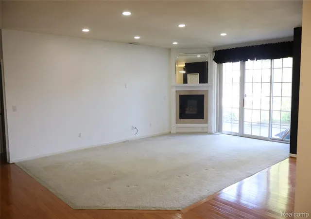 5th image of 14554 Moravian Manor Cir #76, Sterling Heights, MI 48312 | MLS# 20261061695
