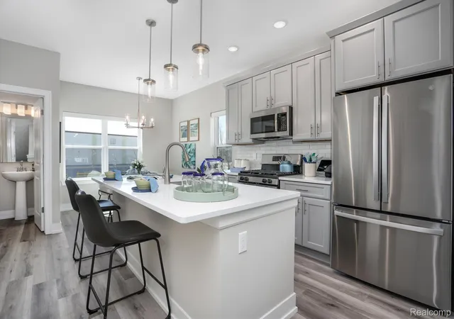 Photo 2 of Condo for sale at 23611 Trailview Ln #32, Farmington, MI 48336 | MLS# 20261061697 | Listing updated on 2026-08-22
