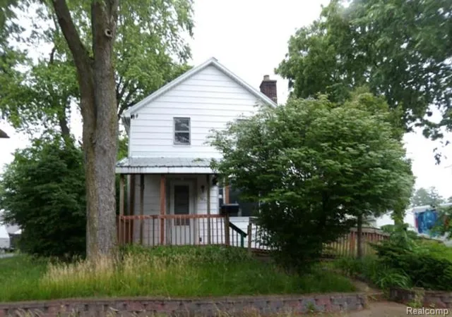 1st image of 1823 Pattengill Ave, Lansing, MI 48910 | MLS# 20261061709