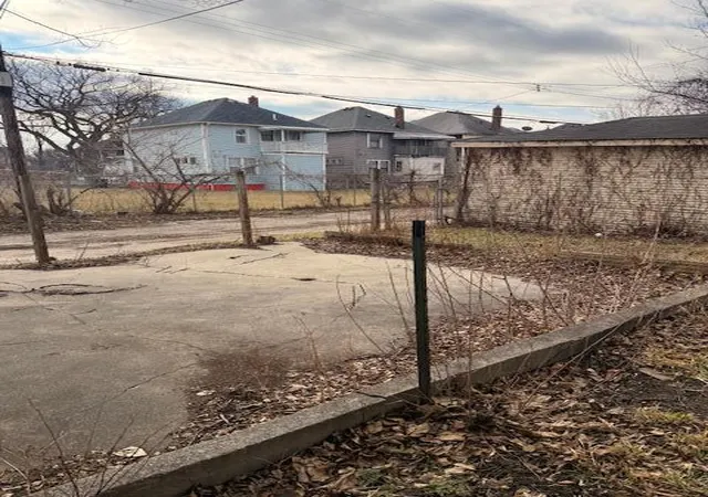 5th image of 3267 Vicksburg St, Detroit, MI 48206 | MLS# 81026040757