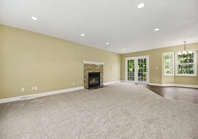 Photo 3 of Single family home for sale at 2250 Yorktown Dr Se, Grand Rapids, MI 49508 | MLS# 65026040762 | Listing updated on 2026-08-24