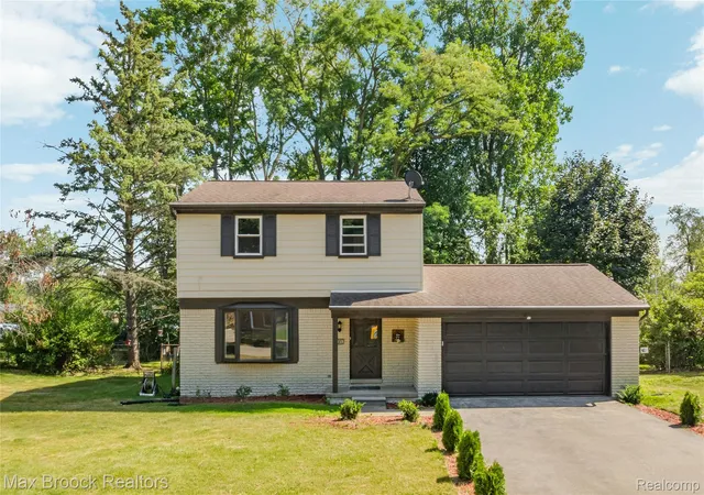 Photo 2 of Single family home for sale at 1874 Hopkins Dr, Wixom, MI 48393 | MLS# 20261061722 | Listing updated on 2026-08-30