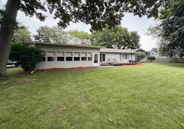 Photo 3 of Single family home for sale at 9561 Swan Valley Dr, Saginaw, MI 48609 | MLS# 61050217495 | Listing updated on 2026-08-20