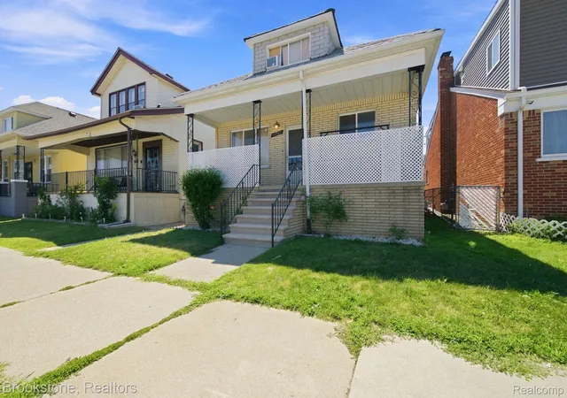 Photo 1 of Single family home for sale at 11753 Moran St, Hamtramck, MI 48212 | MLS# 20261061740 | Listing updated on 2026-09-25