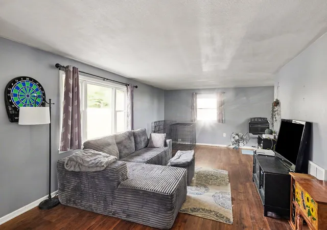 Photo 4 of Single family home for sale at 510 W Elm St, Reading, MI 49274 | MLS# 53026040772 | Listing updated on 2026-08-05