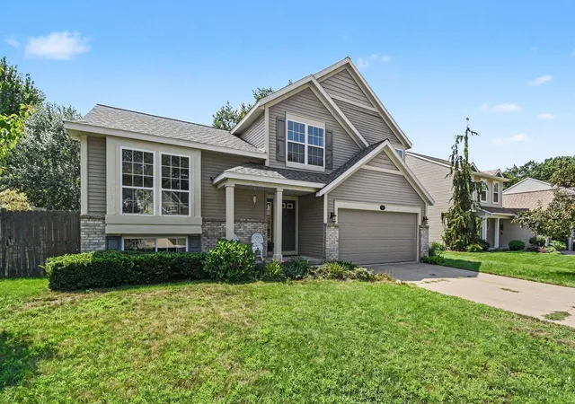3rd image of 15116 Briarwood St, Grand Haven, MI 49417 | MLS# 65026040775
