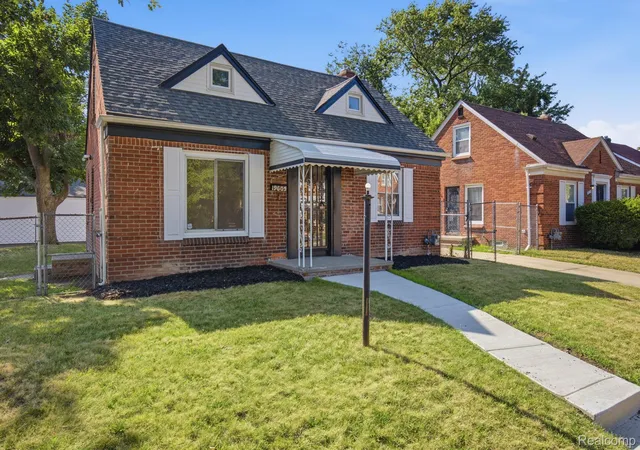 Photo 2 of Single family home for sale at 19605 Klinger St, Detroit, MI 48234 | MLS# 20261061746 | Listing updated on 2026-09-24
