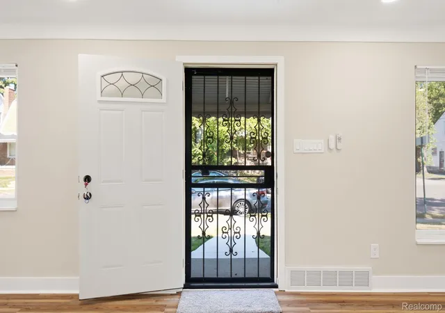 Photo 3 of Single family home for sale at 19605 Klinger St, Detroit, MI 48234 | MLS# 20261061746 | Listing updated on 2026-09-24