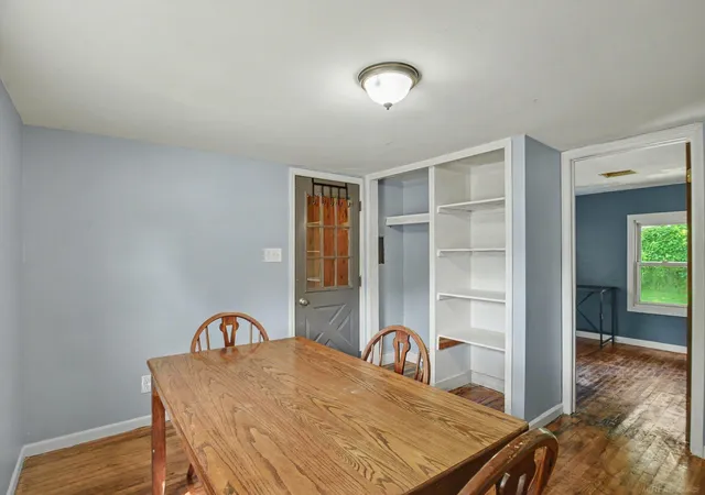 3rd image of 303 Parkway St, Lapeer, MI 48446 | MLS# 58050217501